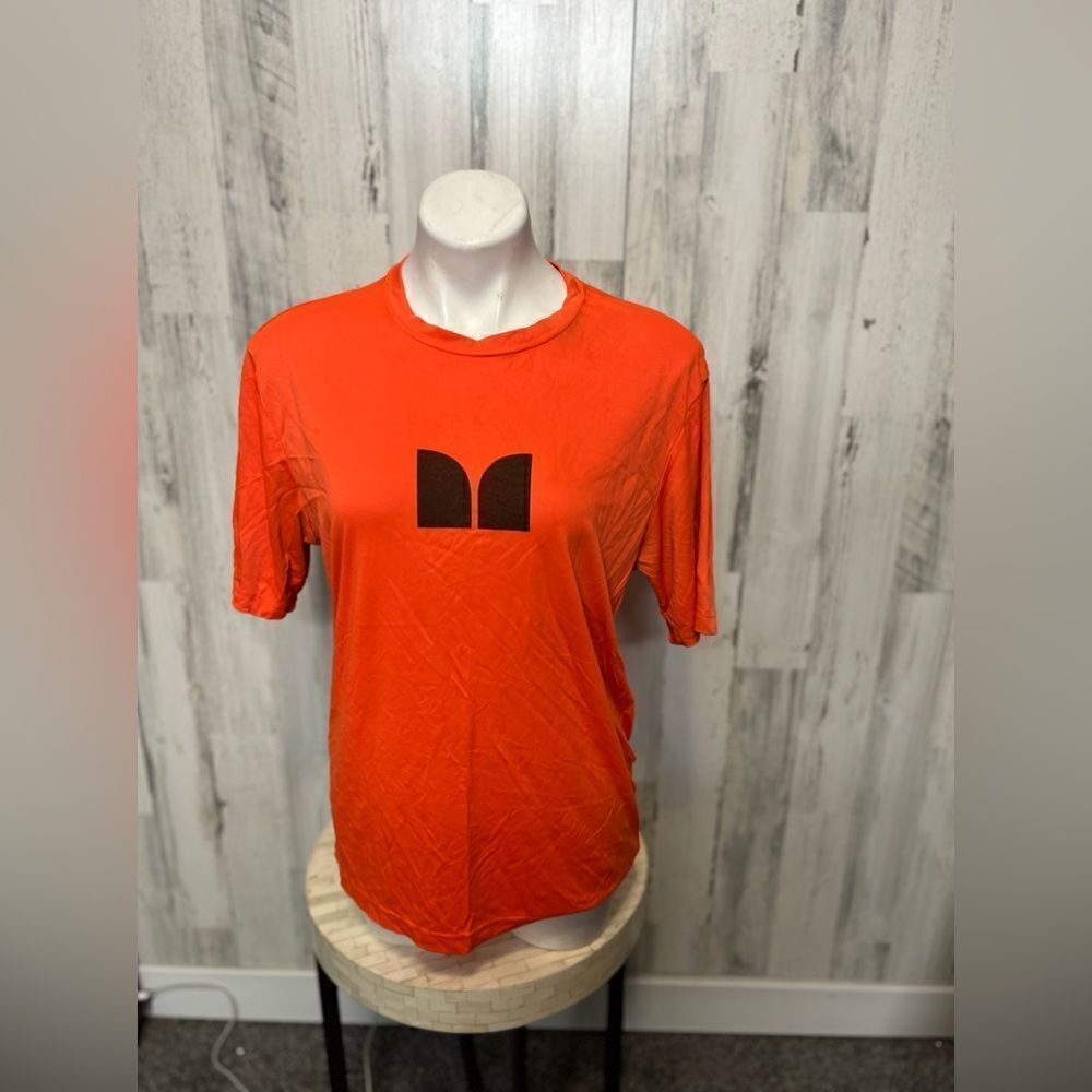Orange Tshirt